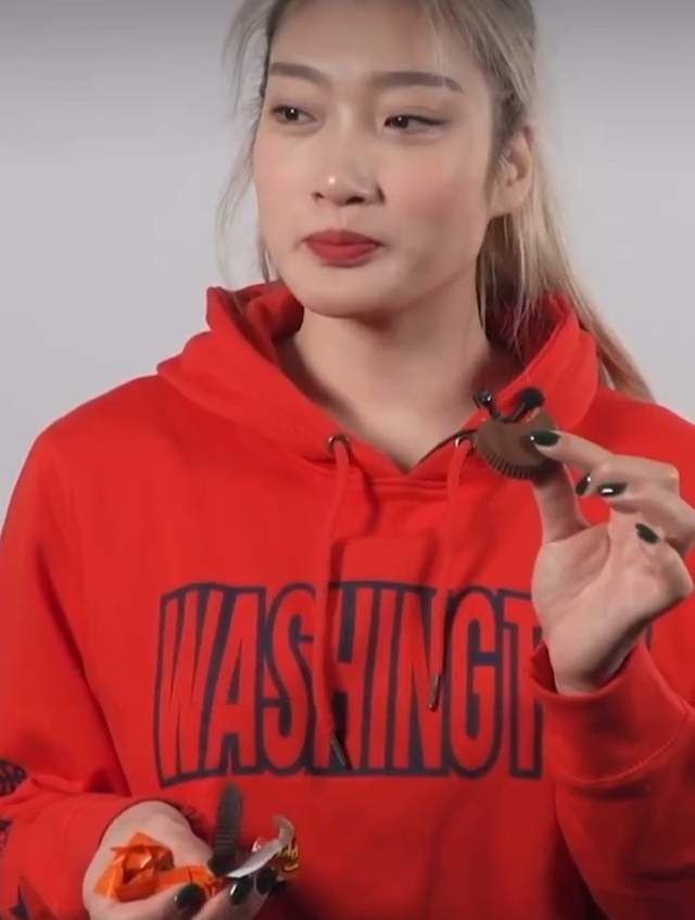 我邻居的老婆/欲乱决胜点