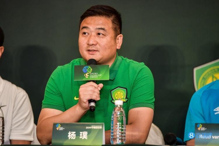 蜜桃成人免费视频