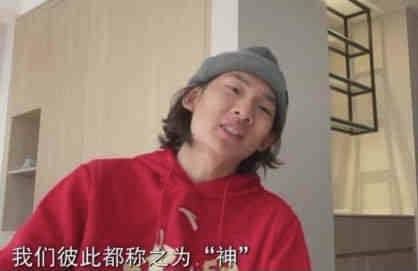 军营里一女n男猛挺进h文