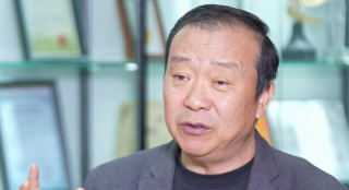 www.桃色污妞在线观看